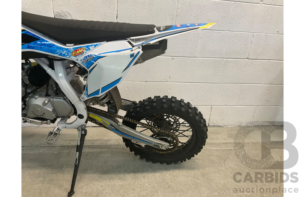 ASSASSIN KAYO DT140 140CC Dirt Bike - ORP $1,499.00