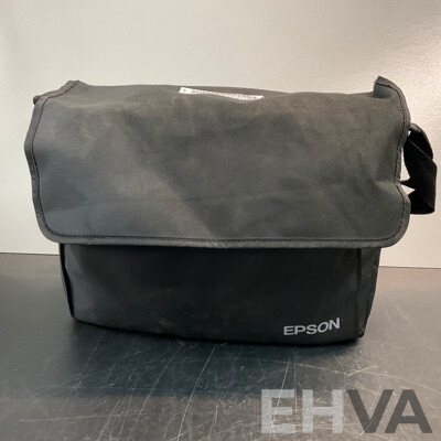 DELL 1609WX Projector with Epson Bag