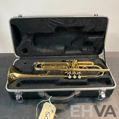 HUXLEY Trumpet with Case