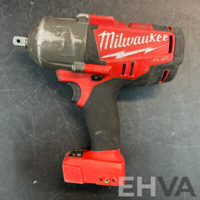 MILWAUKEE M18 CHIWP12 Impact Wrench Skin & Impact Fuel Driver Skin with Bag