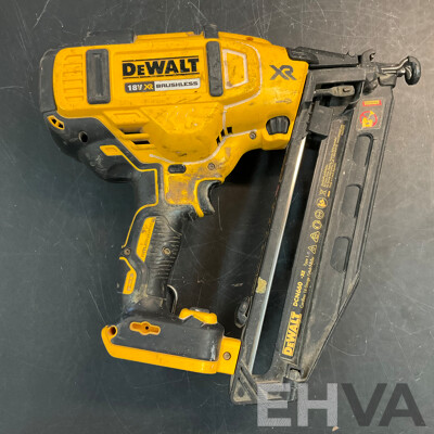 DEWALT DCF887 Impact Driver & DCD996 Hammer Combi Drill & DCN660 Finisher Nailer with 2 X6Ah 18V Battery and 1x Changer