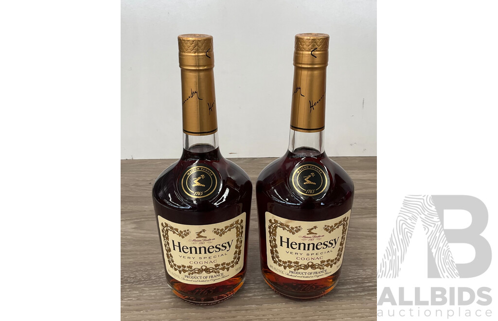 HENNESSY Very Special Cognac 700ml - Lot of 2