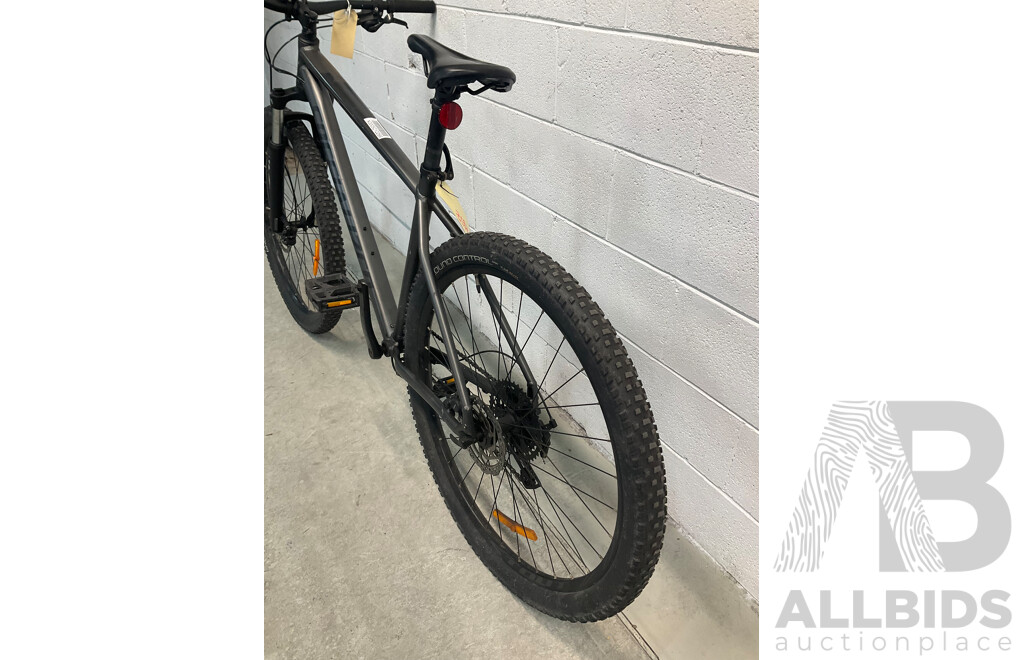 SPECIALISED Grey Mountain Bike (Size XL) - Estimated ORP $799.00