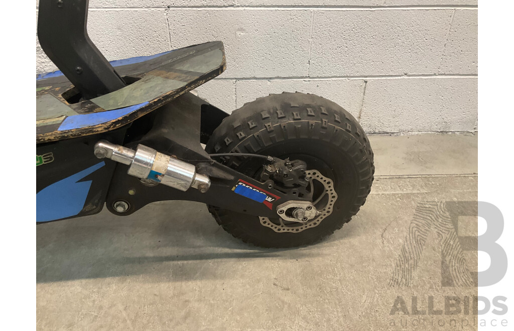 EV ULTRA LGS01 E-Scooter - ORP$ 1,999.00