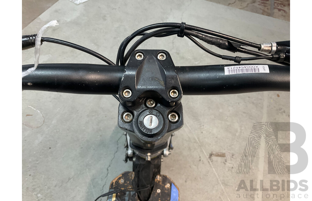 EV ULTRA LGS01 E-Scooter - ORP$ 1,999.00