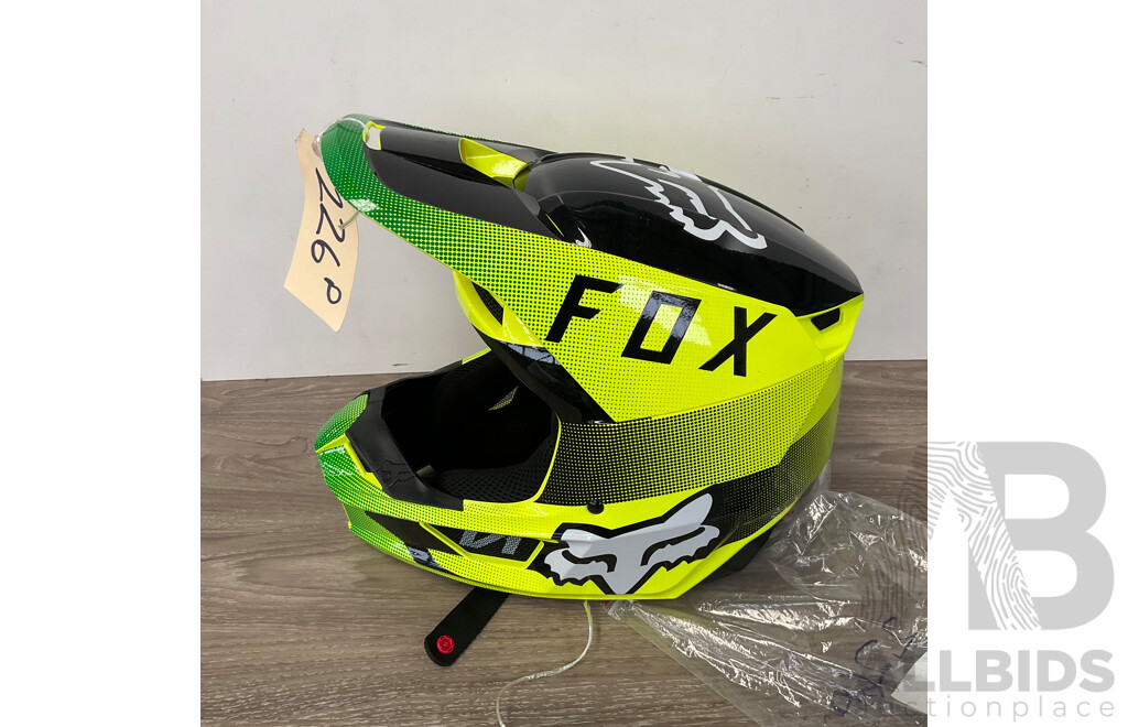 FOX Racing V1 Core Ridl Helmet (Size L ) & Dirt Bike Chain