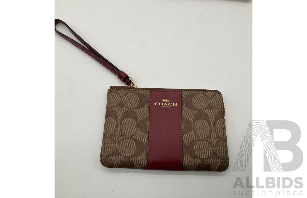 Branded Ladies Coach Coin Purse and Passport Holder