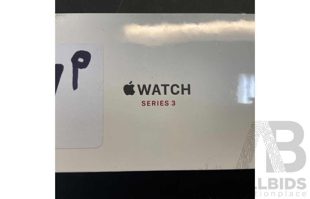 APPLE Watch Series 3 42mm Silver AI Fog Sport ( GPS+Celluar)