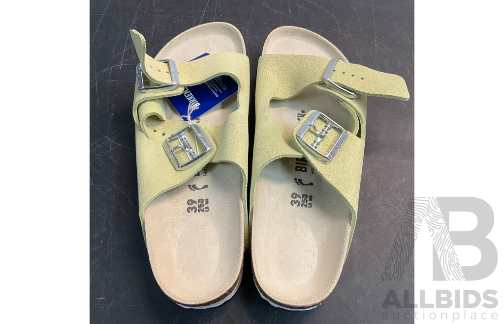 BIRKENSTOCK Light Green Leather - Size 39