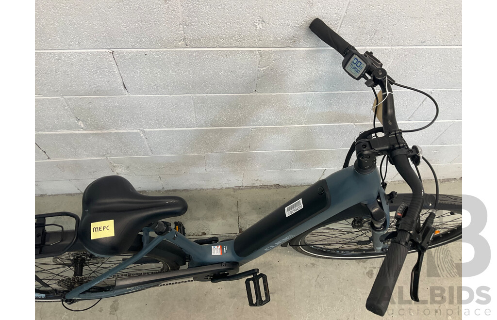 CUBE Supreme Sport E-Bike (46cm Frame)