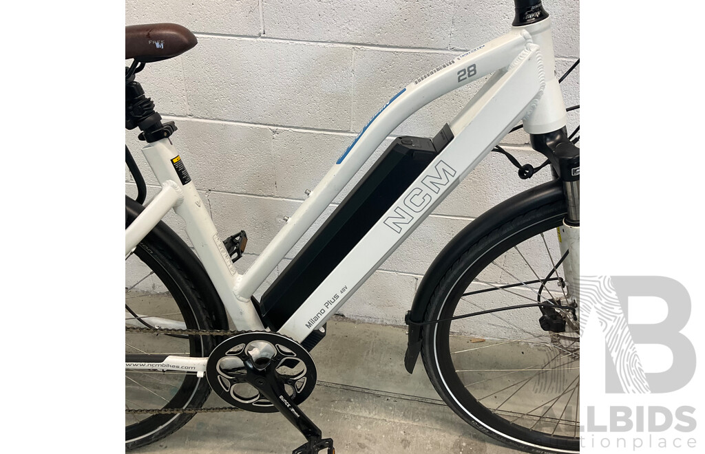 NCM Milano Plus 48v E-Bike (46cm Frame)