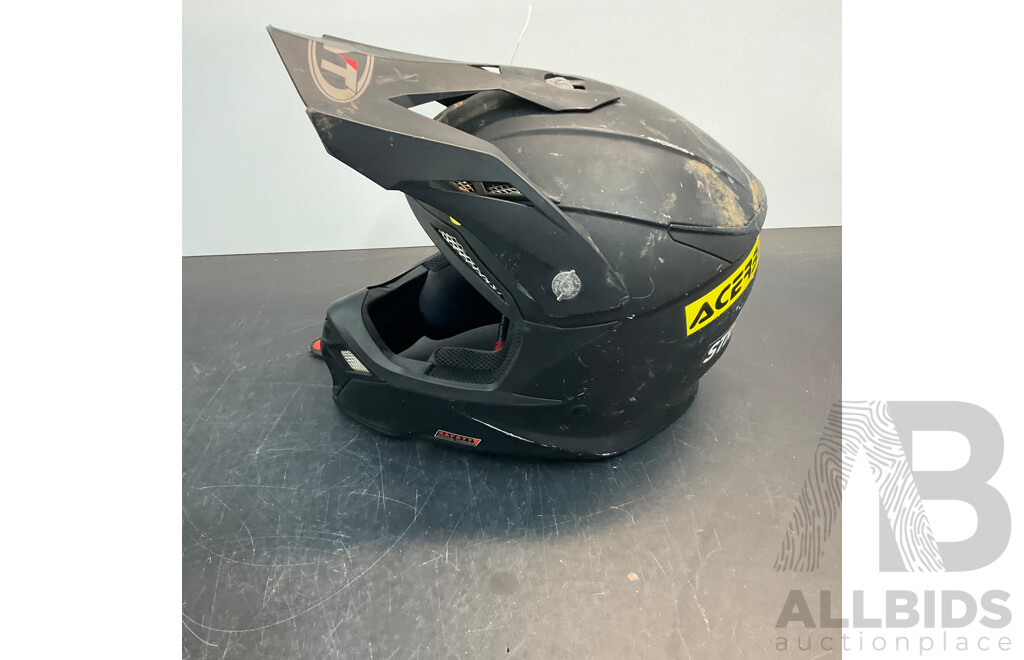 KYT Sky Hawk Plain Matt Black Size S with MIPS Helmet