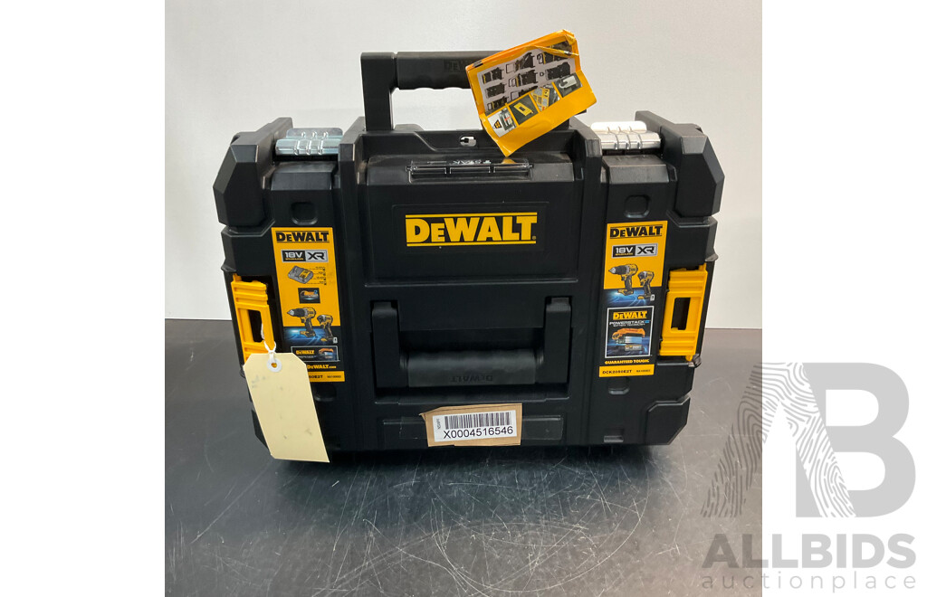 DEWALT DCK2050E2T  18V 2 Piece 2 X 1.7Ah Compact Powerstack Combo Kit