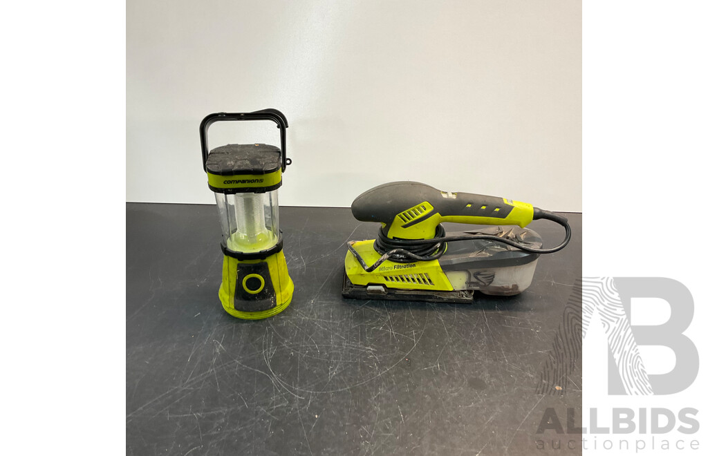 RYOBI ESS200RG 280W 1 / 3 Sheet Sander & Companion Light