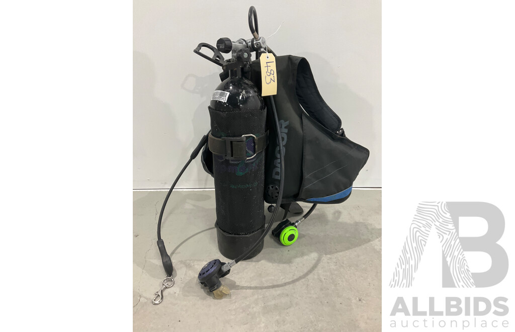 Scuba Diving Oxygen Tank W/ Vest