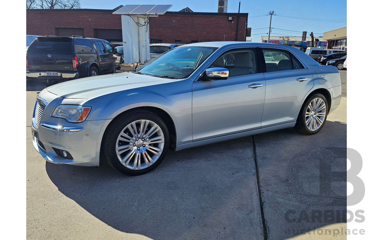 7/2013 Chrysler 300 C MY12 4d Sedan Blue 3.0L