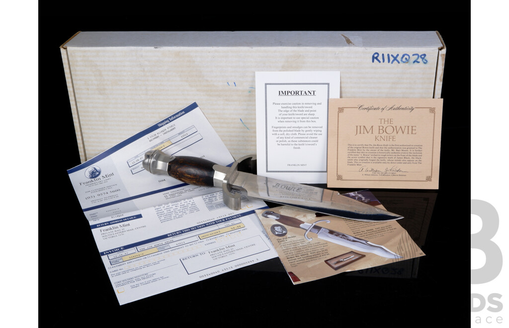 Jim Bowie Knife by Franklin Mint in Lockable Wooden Presentation Case with Certificate of Authenticity in Original Packaging