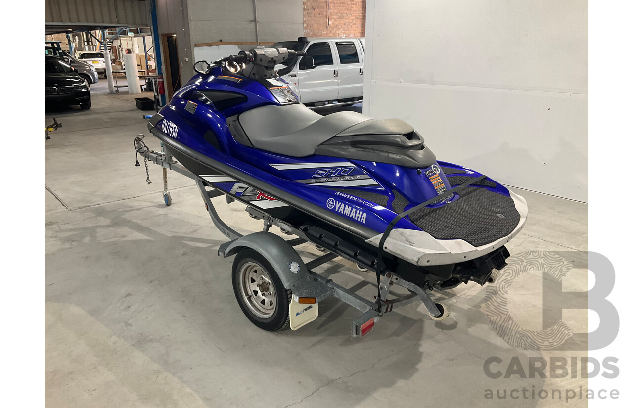 Yamaha FXR SHO Wave Runner with Trailer