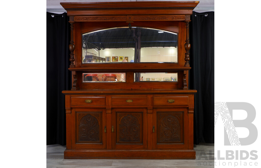 English Mahogany Mirrored Back Sideboard