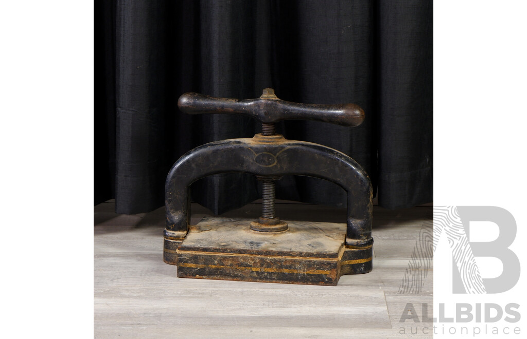 Victorian Cast Iron Book Press