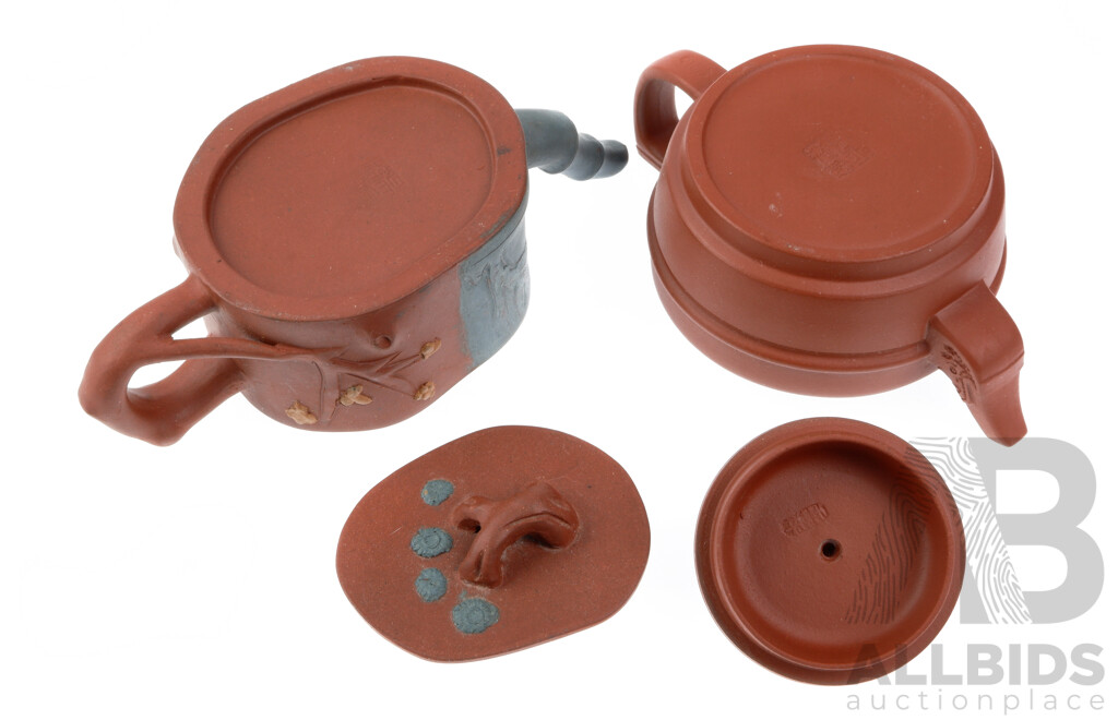 Two Chinese Yi Xing Small Teapots, Character Stamps to Bases