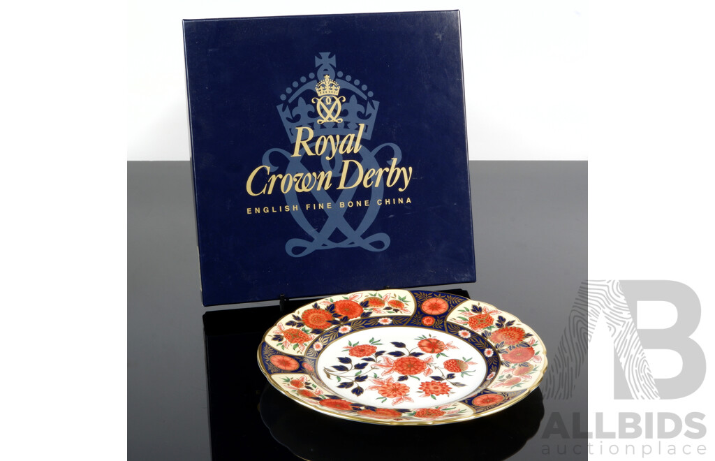 Royal Crown Derby Collectors Display Plate in Antique Chrysanthemum Pattern in Original Box