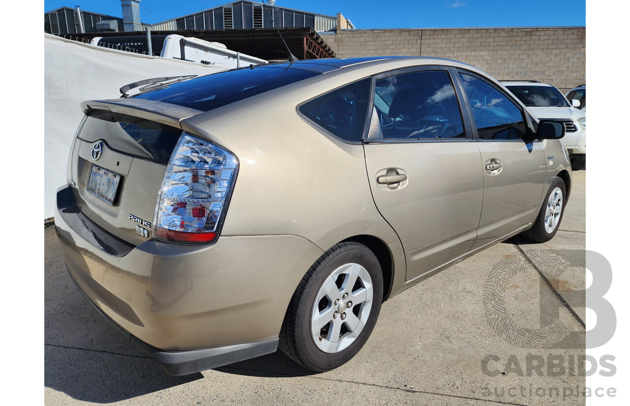 01/2007 Toyota Prius HYBRID FWD NHW20R MY06 UPGRADE 5D Hatchback Bronze 1.5L