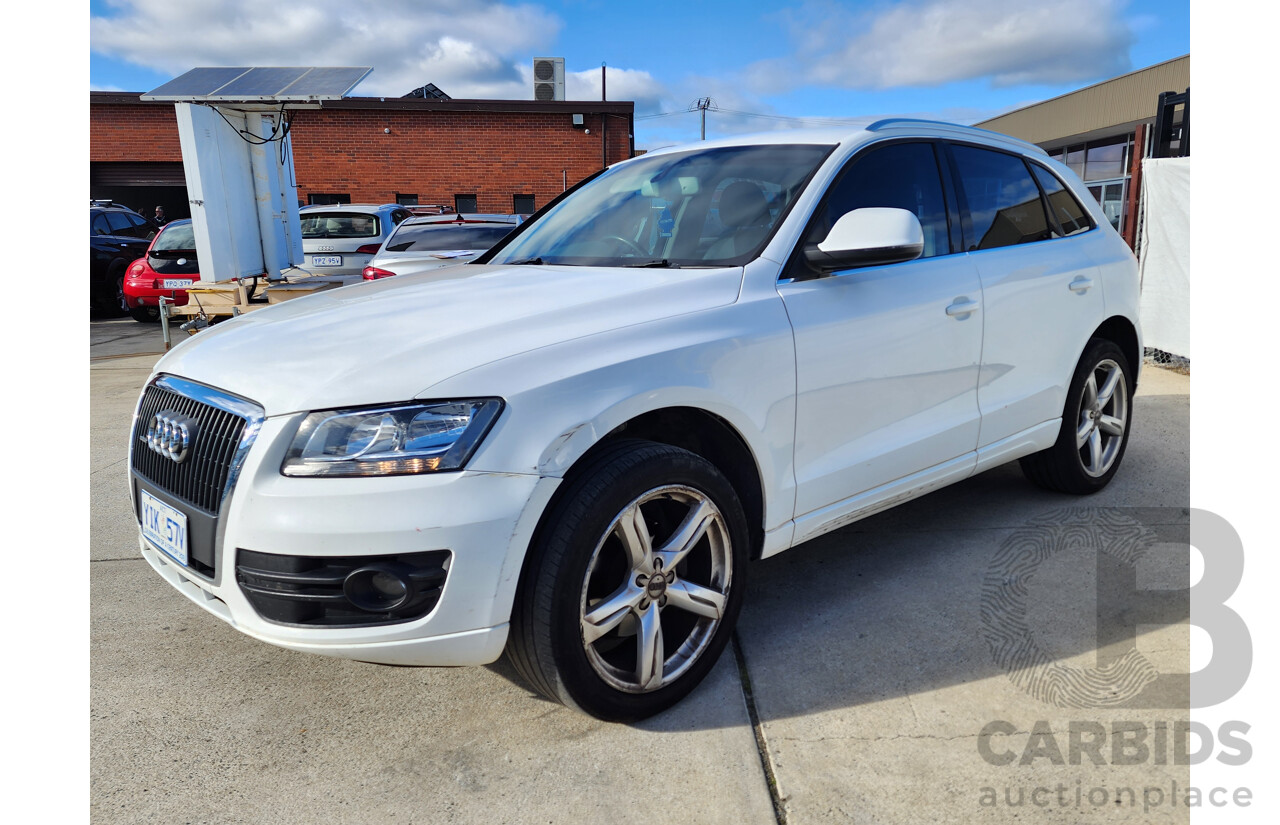 05/2011 Audi Q5 2.0 TFSI QUATTRO AWD 8R MY11 4D Wagon White 2.0L