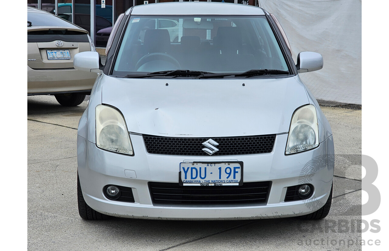 5/2005 Suzuki Swift  EZ 5d Hatchback Silver 1.5L