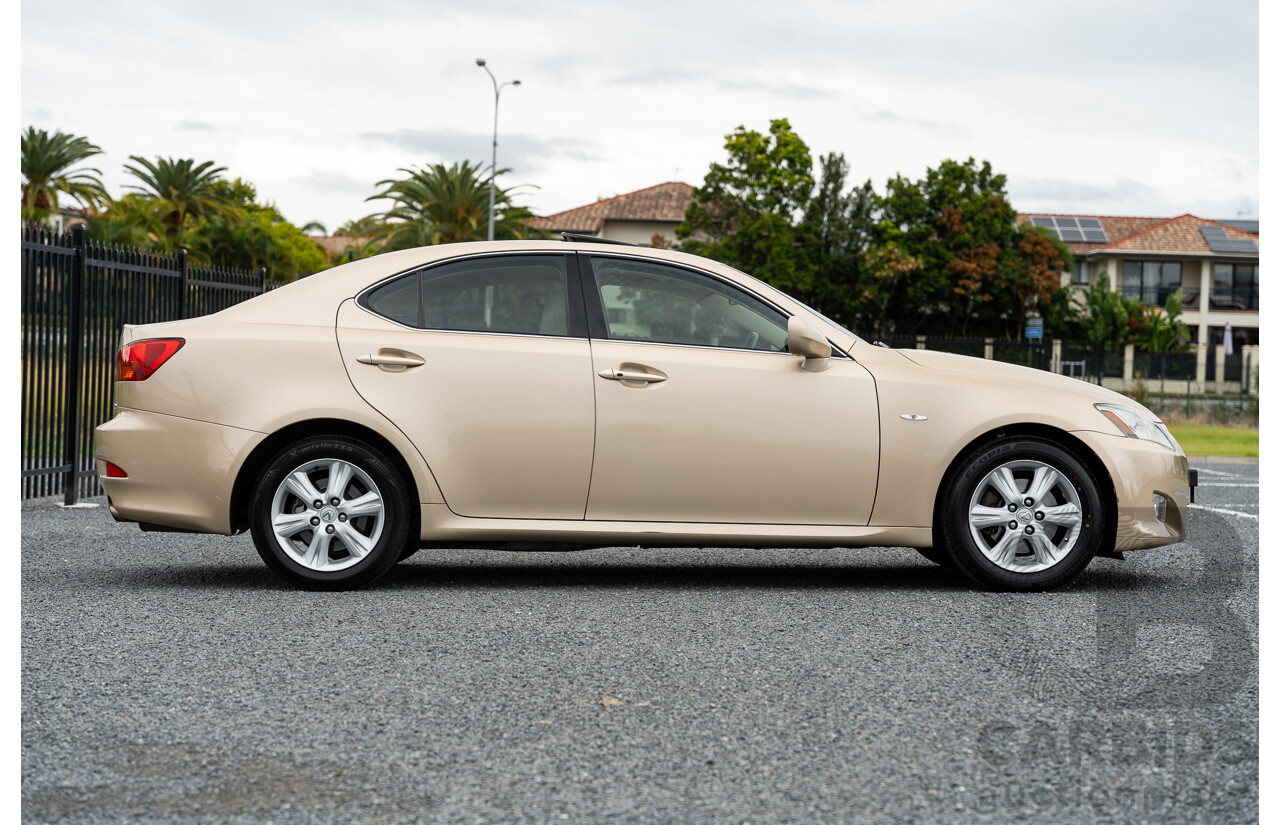 11/2006 Lexus IS250 Prestige GSE20R 4d Sedan Mystic Gold Metallic V6 2.5L