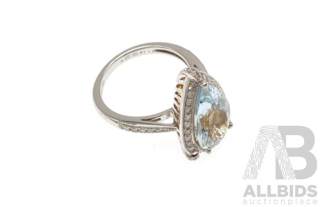 18ct Aquamarine & Diamond Halo Ring, a 4.2ct/TDW 0.41ct, Size N, 6.49 Grams