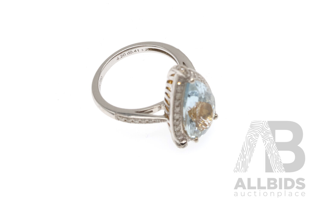 18ct Aquamarine & Diamond Halo Ring, a 4.2ct/TDW 0.41ct, Size N, 6.49 Grams