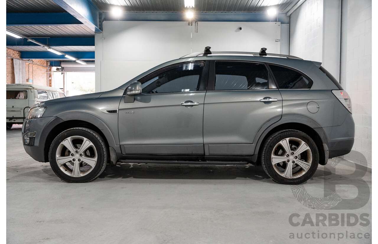 9/2013 Holden Captiva 7 LX (AWD) CG MY13 4d Wagon Grey Turbo Diesel 2.2L - 7 Seater