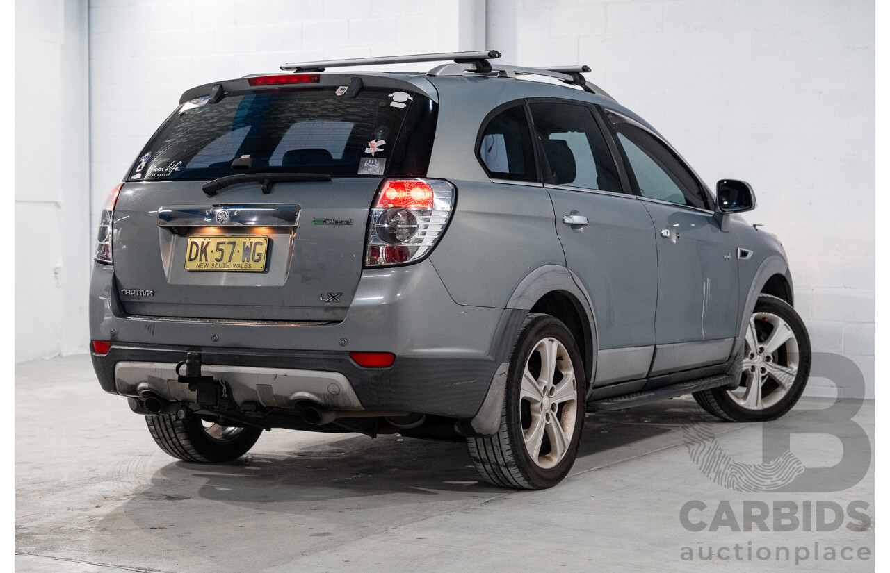 9/2013 Holden Captiva 7 LX (AWD) CG MY13 4d Wagon Grey Turbo Diesel 2.2L - 7 Seater