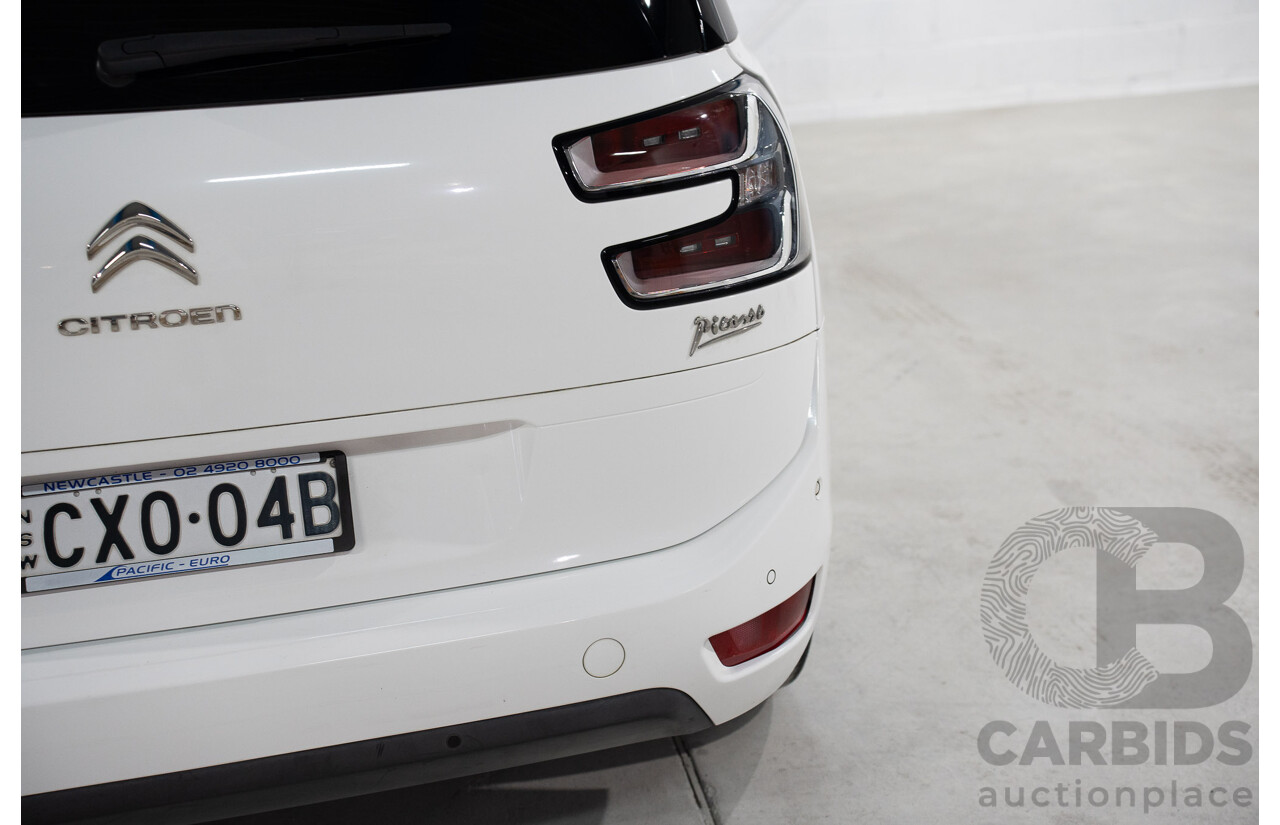 1/2015 Citroen Grand C4 Picasso Exclusive B7 MY15 4d Wagon White Turbo Diesel 2.0L - 7 Seater