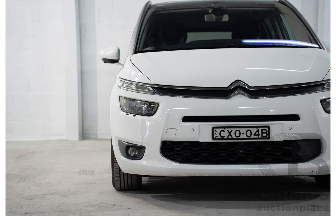 1/2015 Citroen Grand C4 Picasso Exclusive B7 MY15 4d Wagon White Turbo Diesel 2.0L - 7 Seater