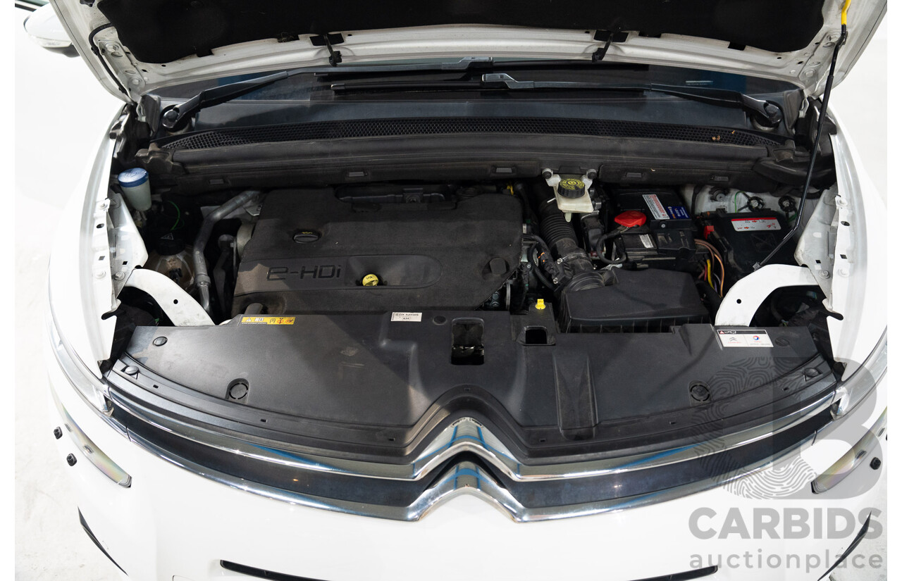 1/2015 Citroen Grand C4 Picasso Exclusive B7 MY15 4d Wagon White Turbo Diesel 2.0L - 7 Seater