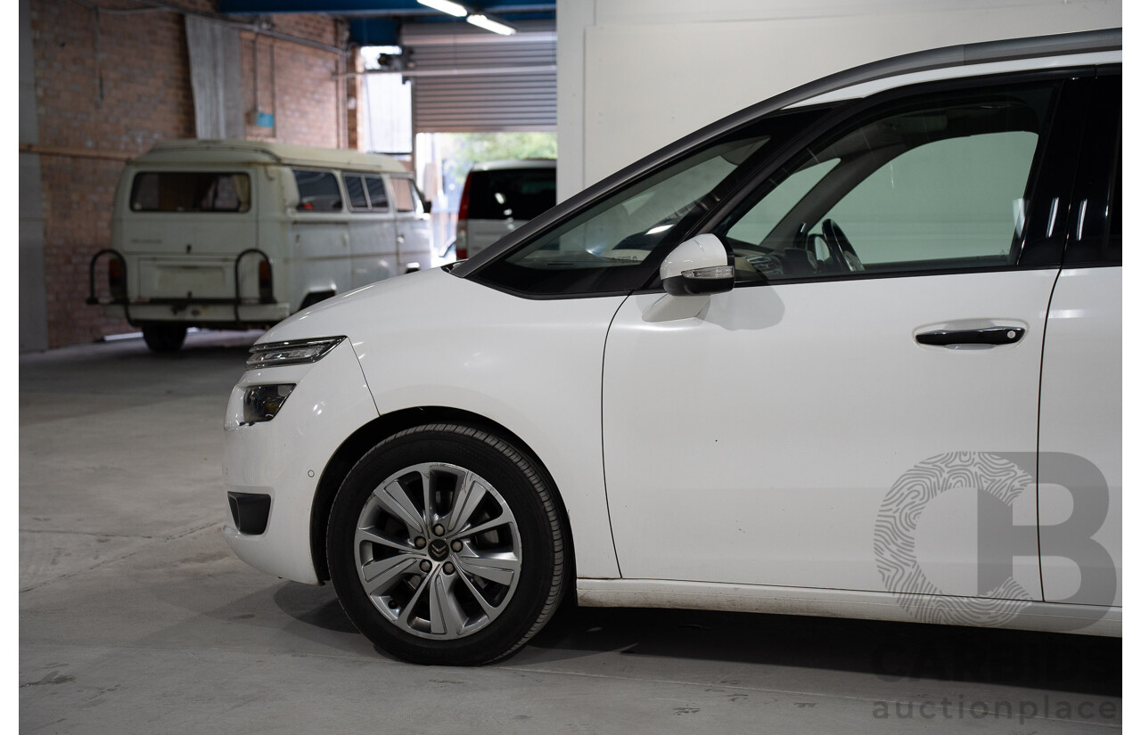 1/2015 Citroen Grand C4 Picasso Exclusive B7 MY15 4d Wagon White Turbo Diesel 2.0L - 7 Seater