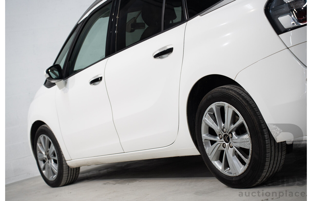 1/2015 Citroen Grand C4 Picasso Exclusive B7 MY15 4d Wagon White Turbo Diesel 2.0L - 7 Seater