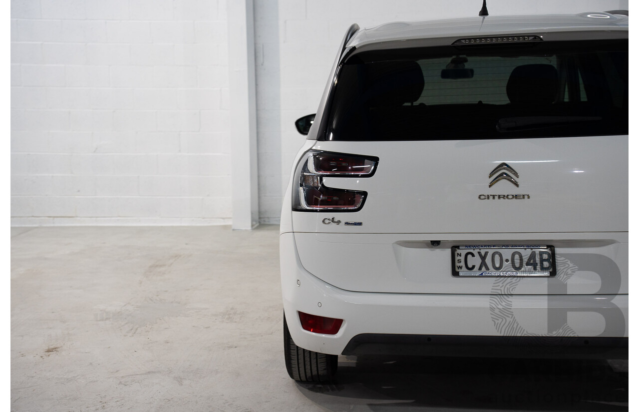 1/2015 Citroen Grand C4 Picasso Exclusive B7 MY15 4d Wagon White Turbo Diesel 2.0L - 7 Seater