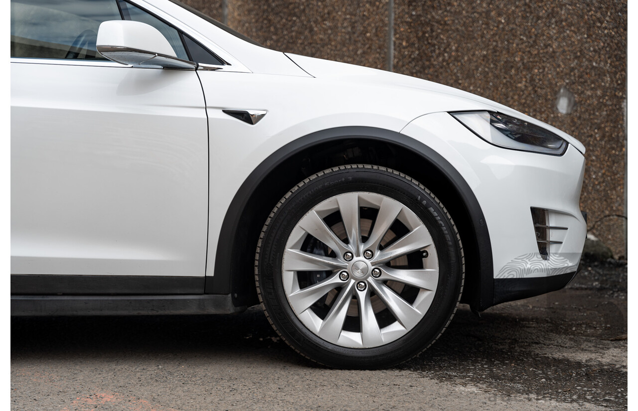 02/2017 Tesla Model X 60D (AWD) 4d Wagon Pearl White Dedicated Electric EV