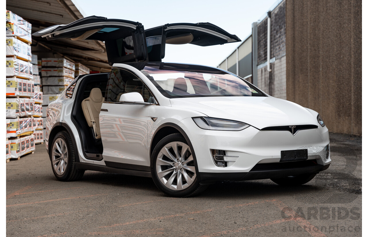 02/2017 Tesla Model X 60D (AWD) 4d Wagon Pearl White Dedicated Electric EV