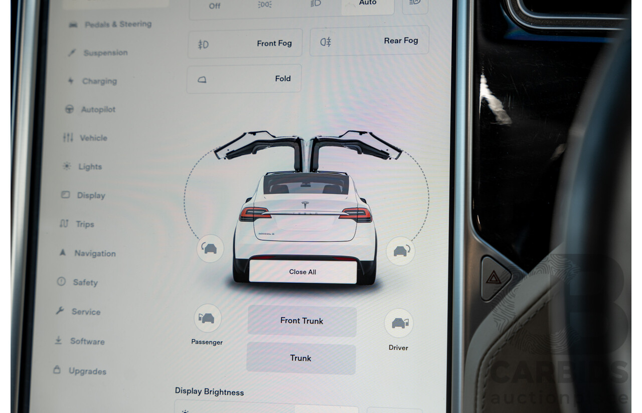 02/2017 Tesla Model X 60D (AWD) 4d Wagon Pearl White Dedicated Electric EV