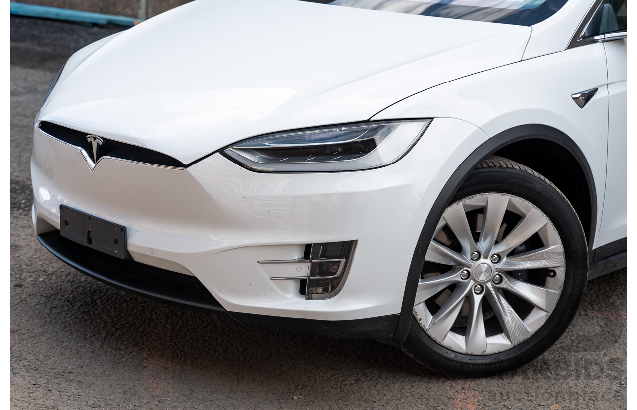 02/2017 Tesla Model X 60D (AWD) 4d Wagon Pearl White Dedicated Electric EV