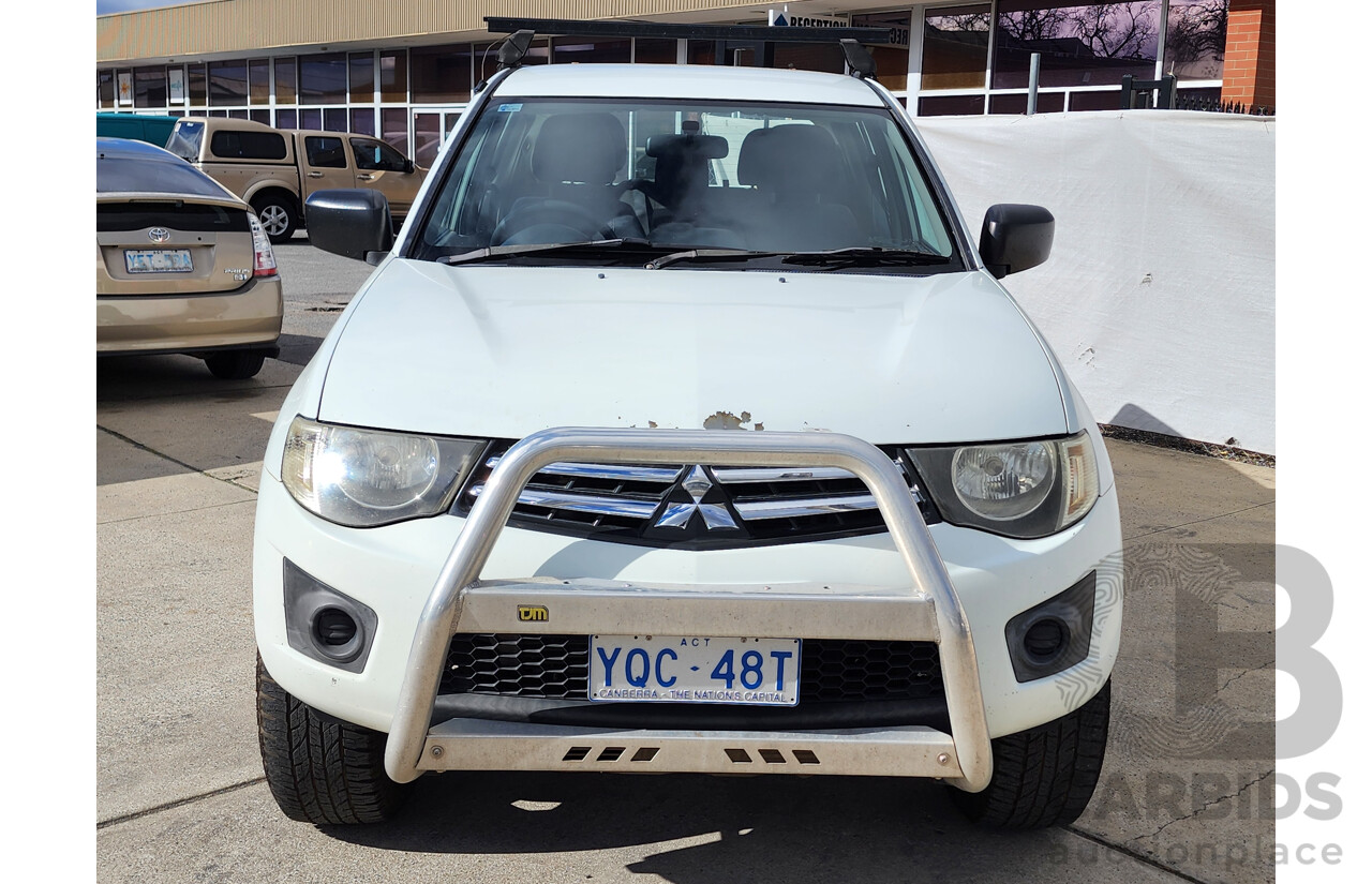 03/2012 Mitsubishi Triton GLX RWD MN MY12 Double Cab Utility White 2.5L