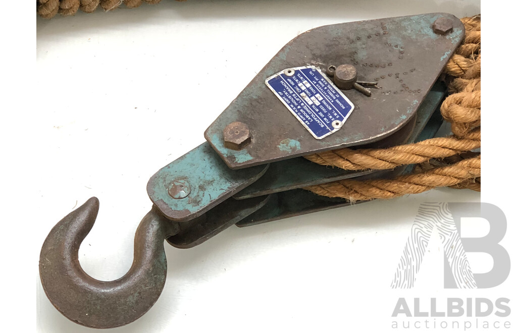 2 X Rope Lift Block and Tackle