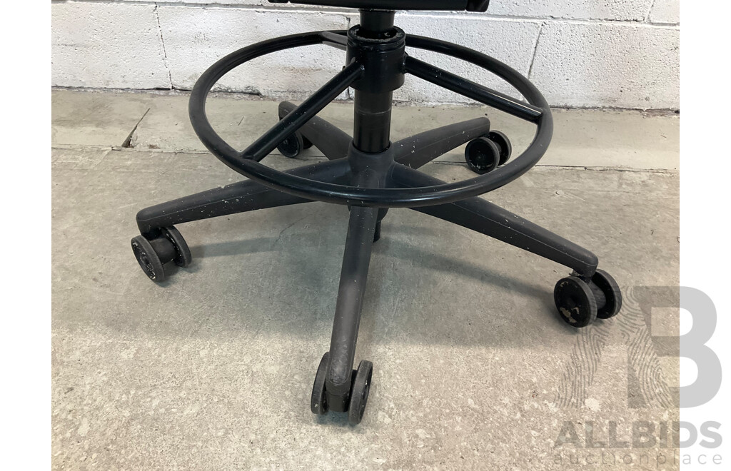 Humanscale Mesh Back Drafting Chair - ORP $1500