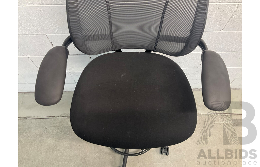 Humanscale Mesh Back Drafting Chair - ORP $1500