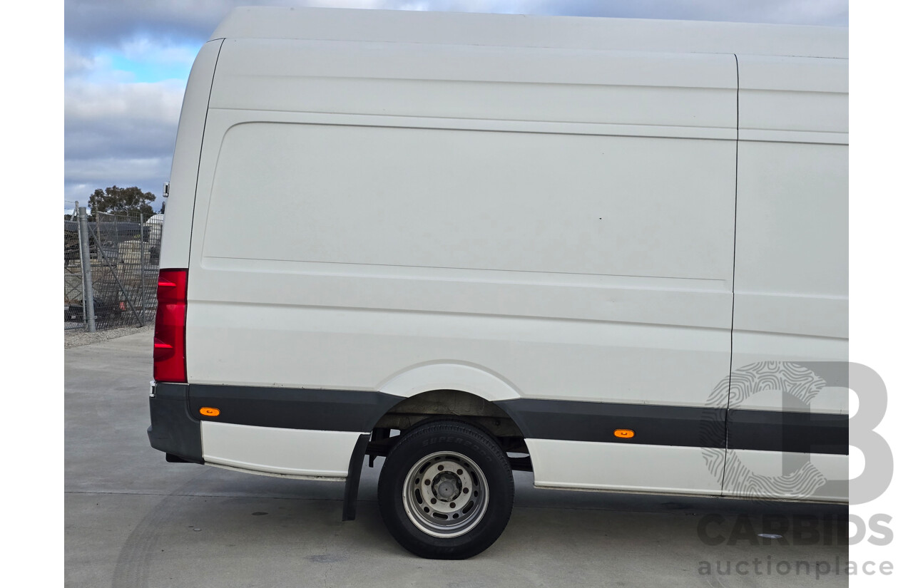 04/2014 Volkswagen Crafter LWB Hi-Roof BlueTDI MY14 2d Van White Turbo Diesel 2.0L