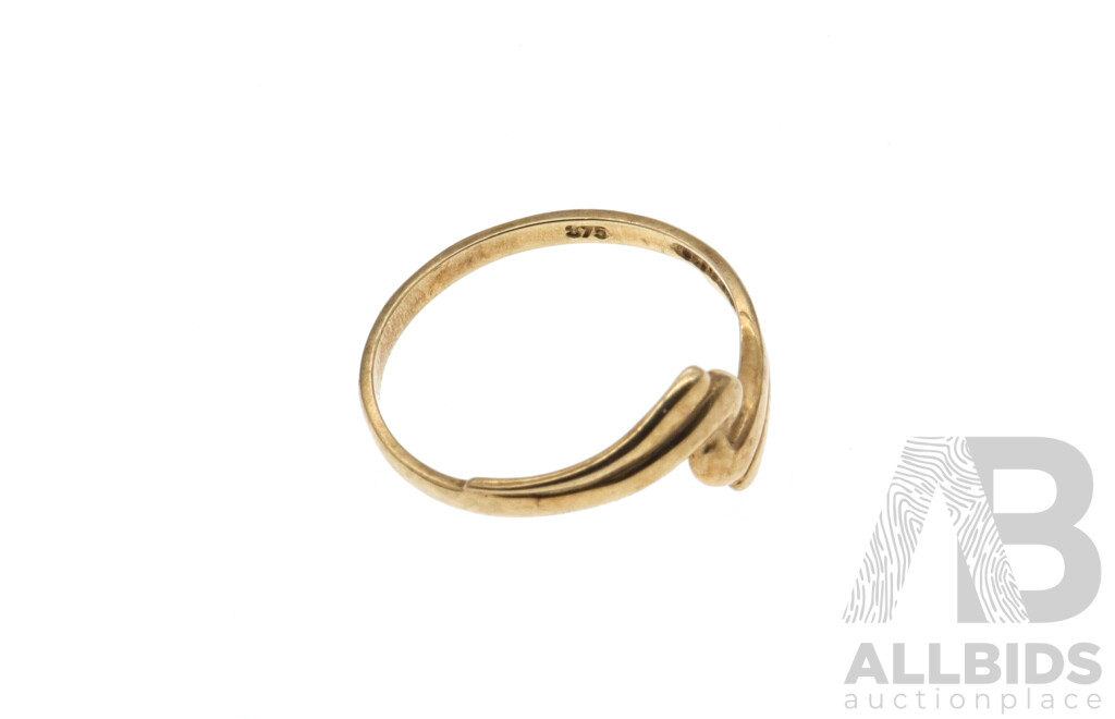 9ct Plain Yellow Gold Ring, Size N, 1.34 Grams & Sterling Silver Lab Sapphire Ring, Size M, 0.98 Grams